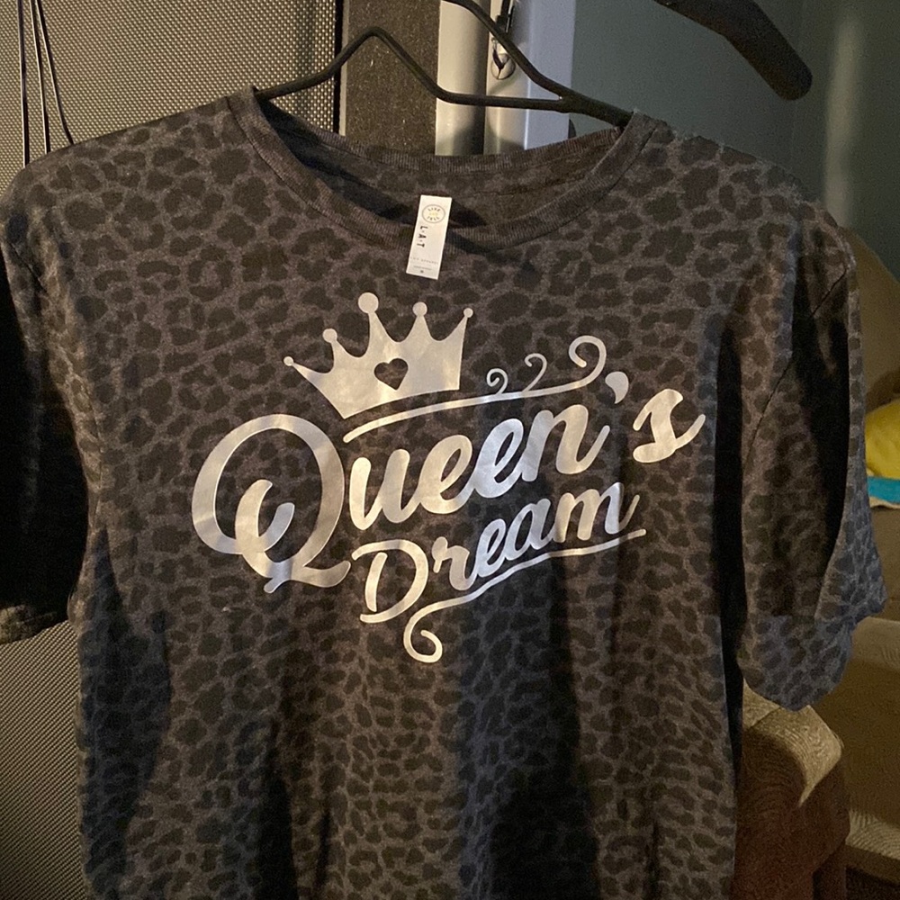 Black Queens Dream tshirt